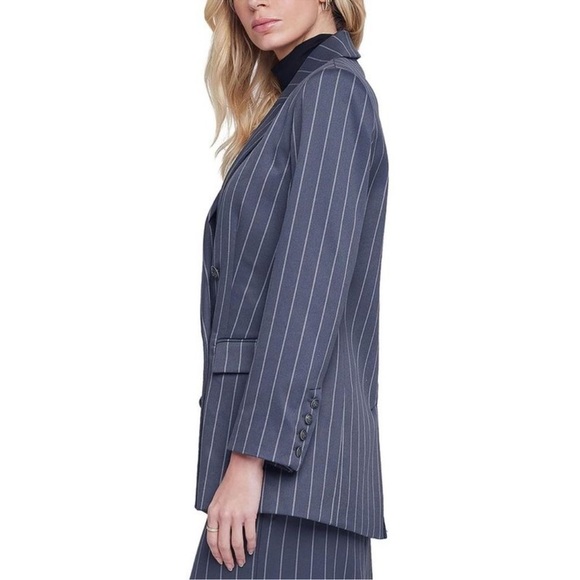 L’AGENCE Aimee Pinstripe Blazer - Picture 4 of 8